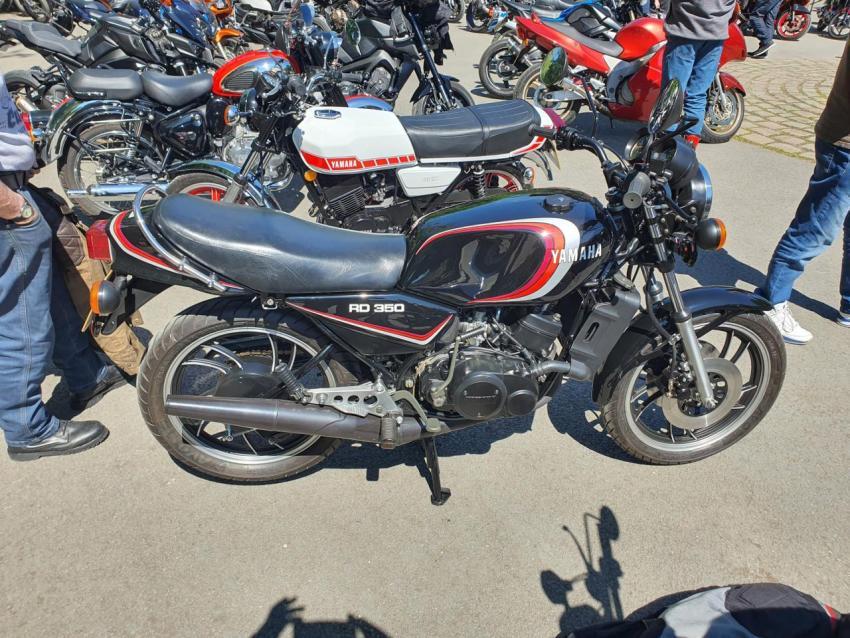 Yamaha RD 350 LC
